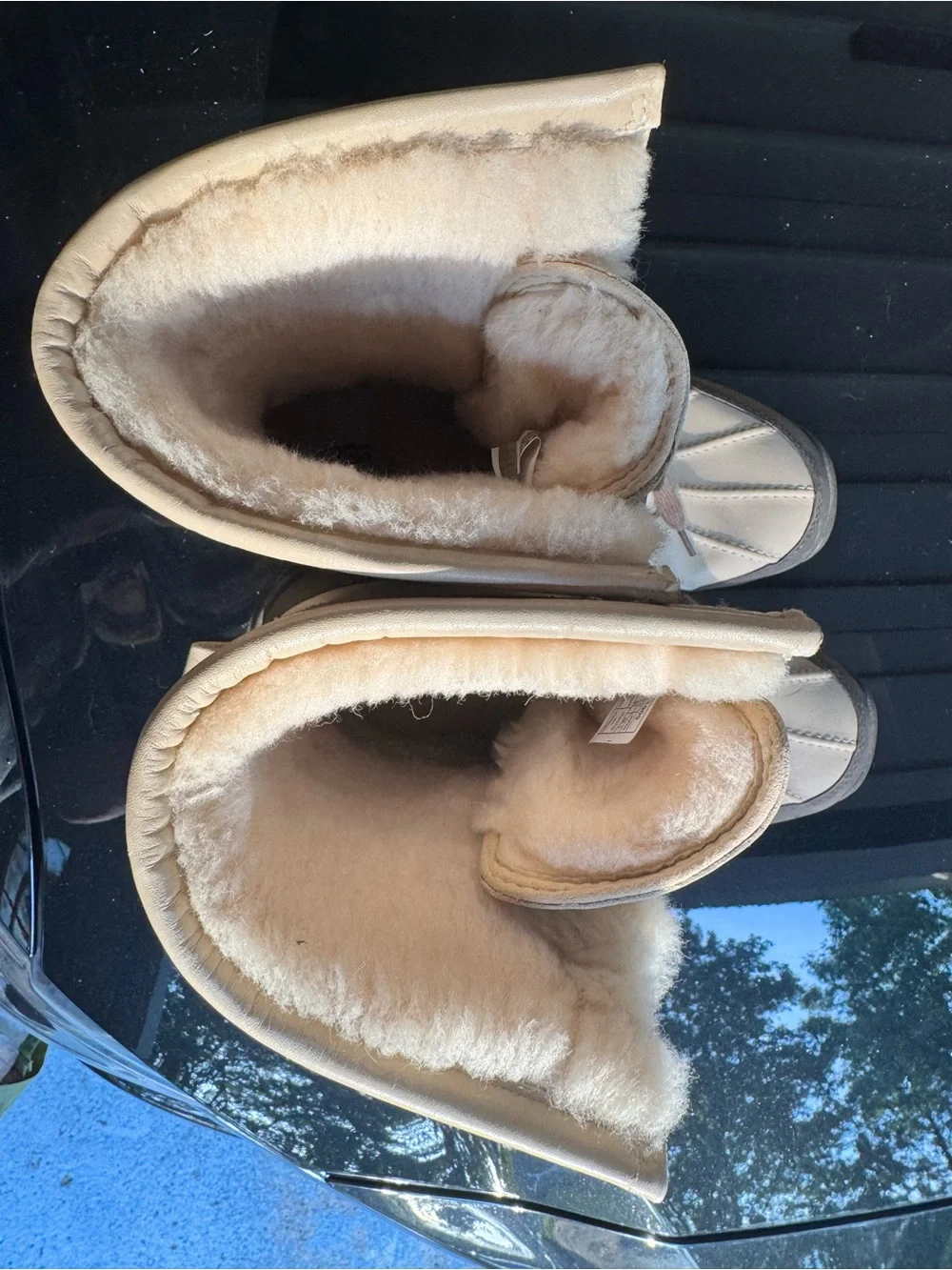 UGG Women’s Tan and Brown Lace-Up Winter Boot